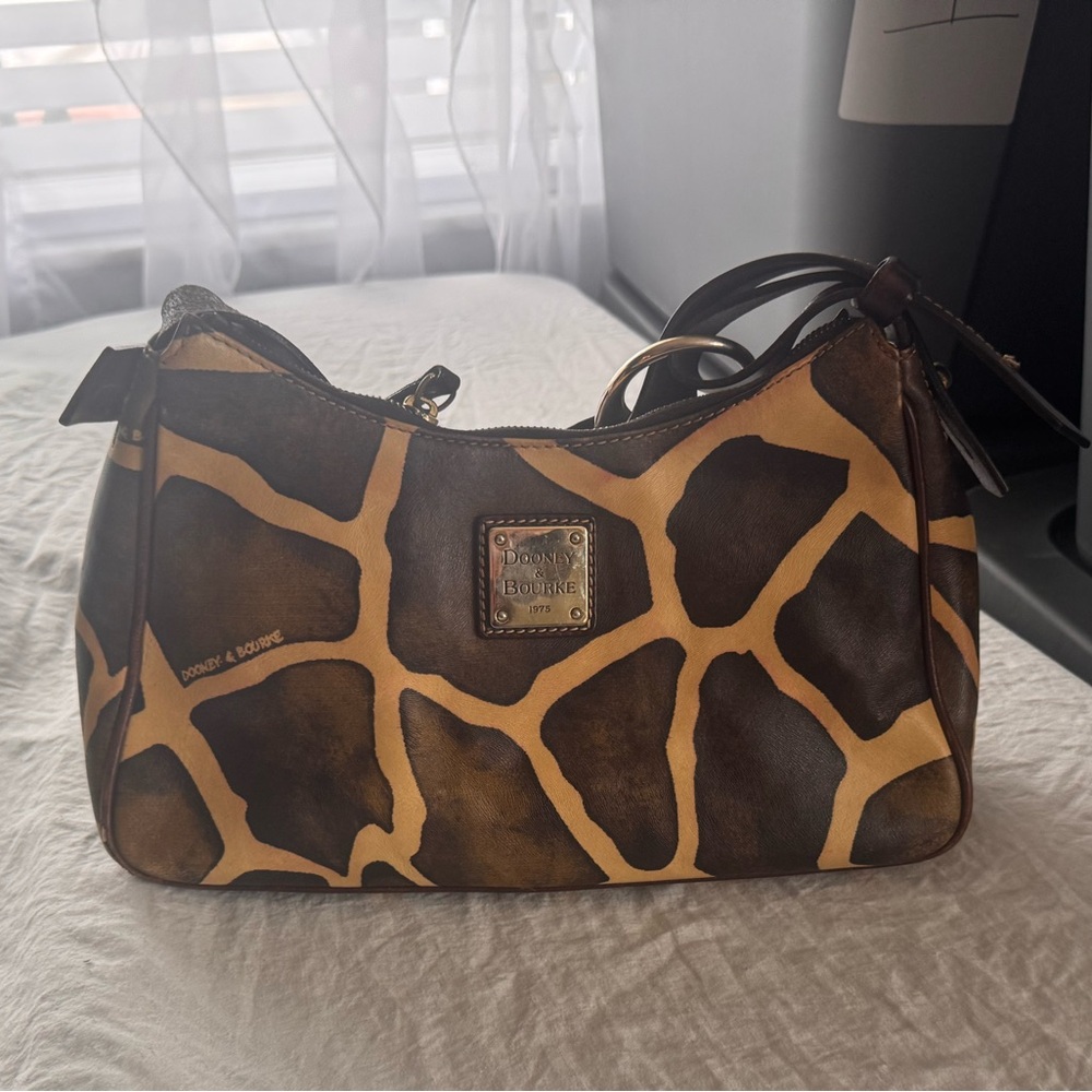 Dooney & Bourke Giraffe Print Shoulder Bag - Picture 4 of 12